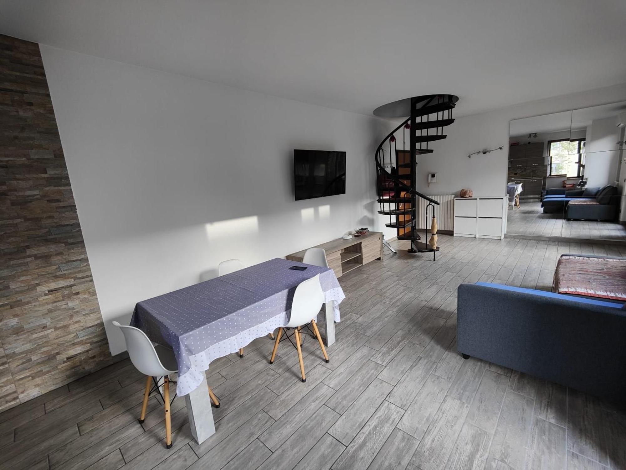 Ketty House B&B - Policlinico Di Monza, U-Power Stadium ภายนอก รูปภาพ